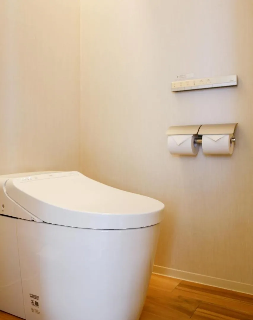 Hotel Comfact Tokyo