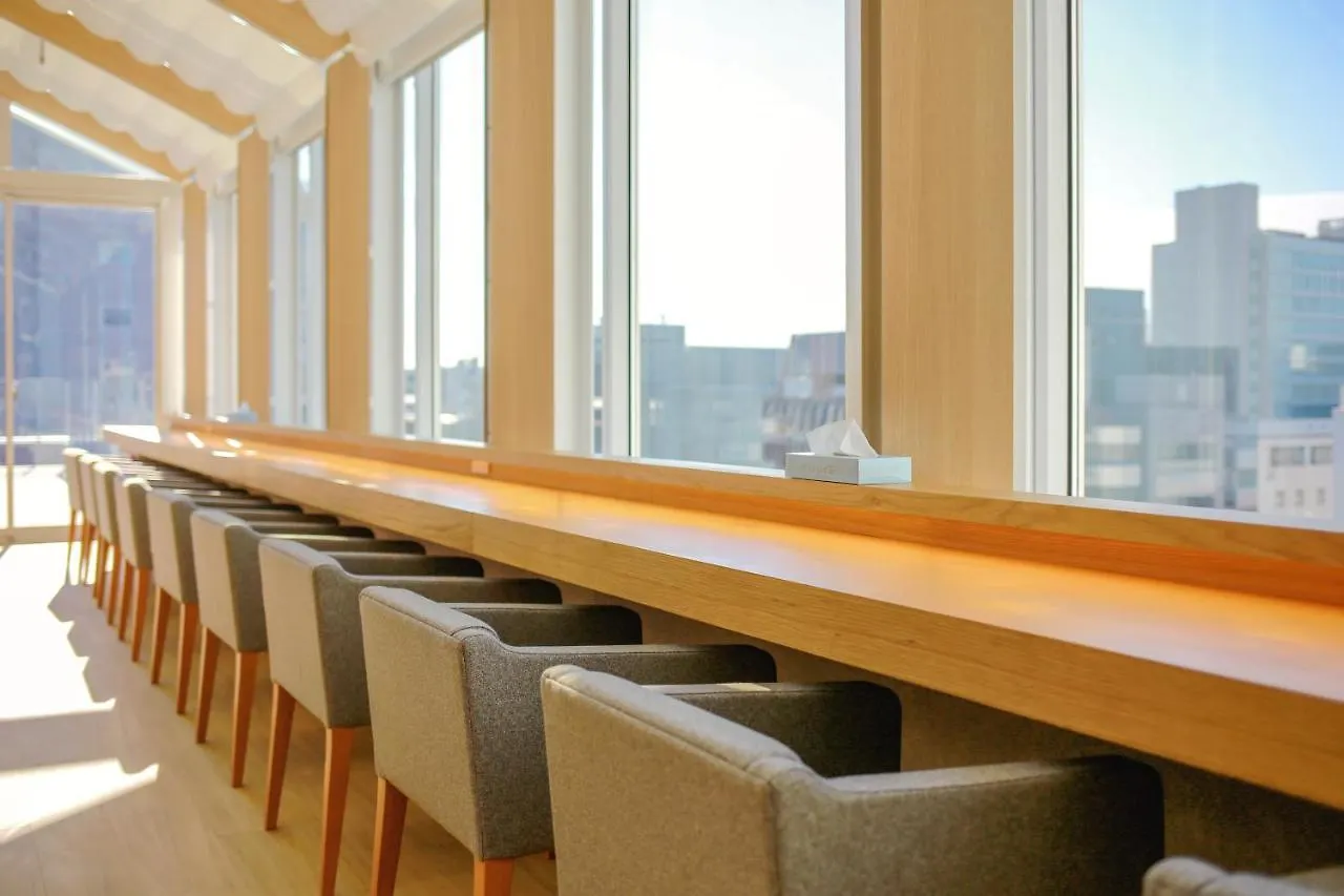 Hotel Comfact Tokyo